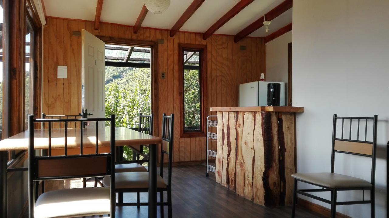 Cabanas Lomas Del Salto Puerto Chacabuco Bagian luar foto